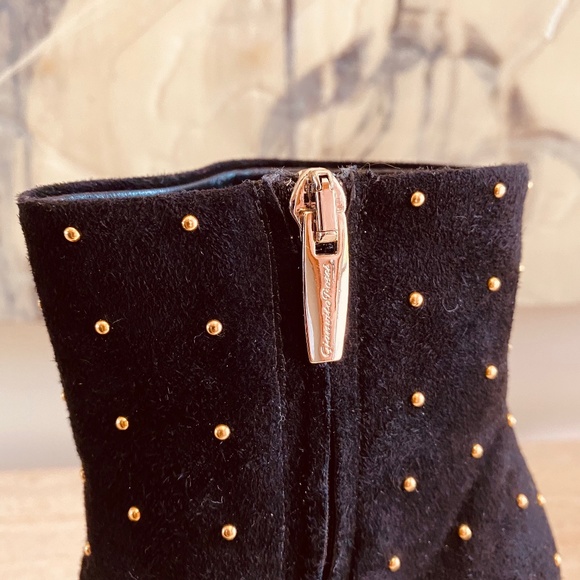 ⭐️HOST PICK⭐️ Gianvito Rossi Suede Studded Accents Boots - Picture 9 of 12